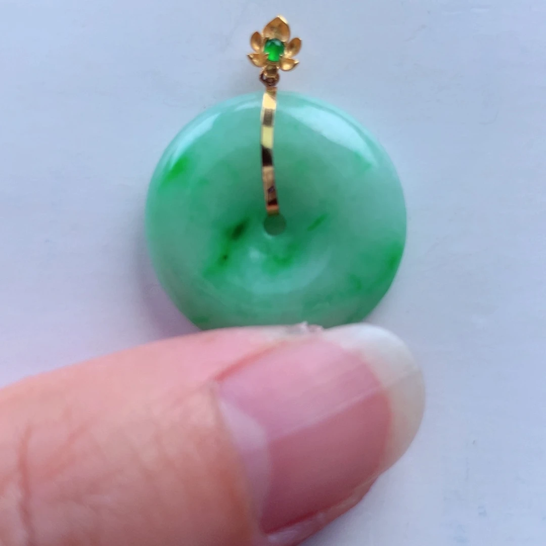 翡翠吊坠(不含链)18K金镶嵌