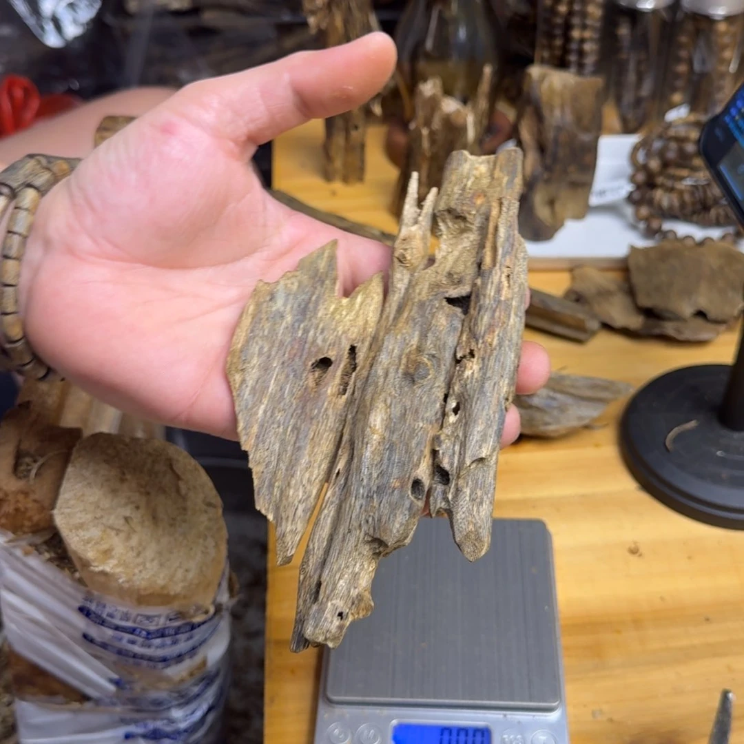 沉香沉香碎屑白棋品种块料46克