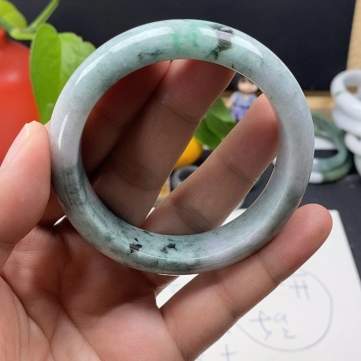 翡翠未镶嵌手镯58.5