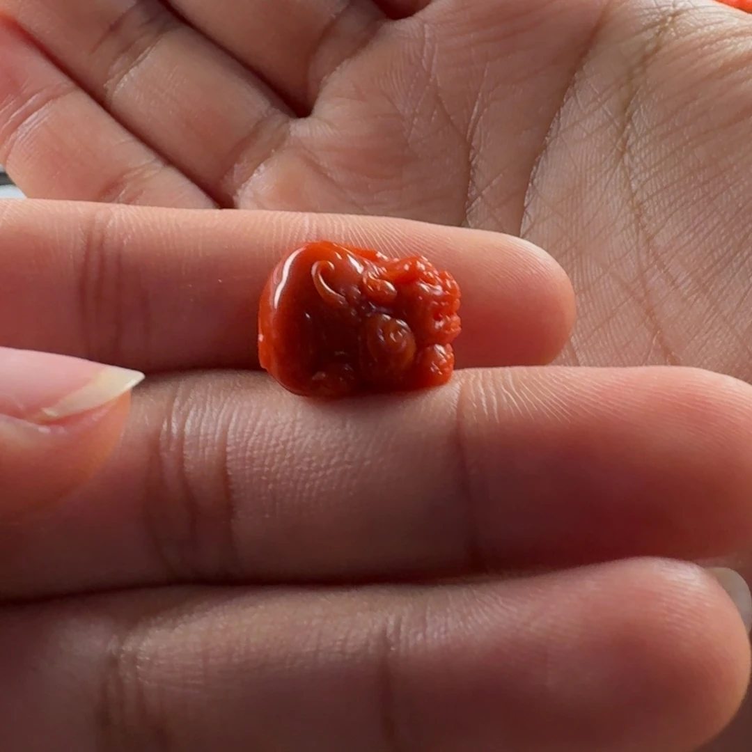 南红玛瑙未镶嵌貔貅15.8*12.2*11.4mm