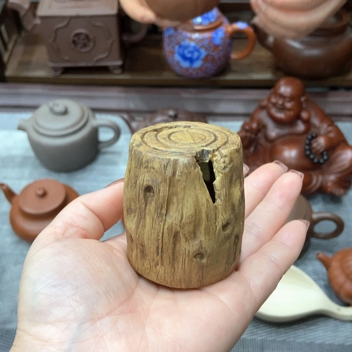 茶壶紫砂紫紫紫的