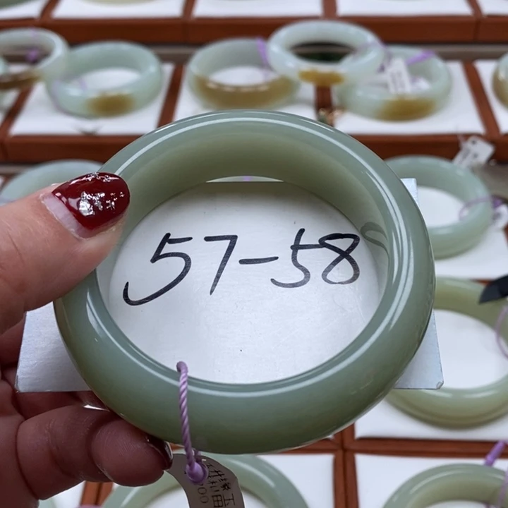 和田玉手串未镶嵌