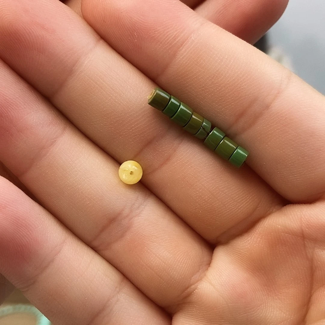 未镶嵌蜜蜡珠宝奇石