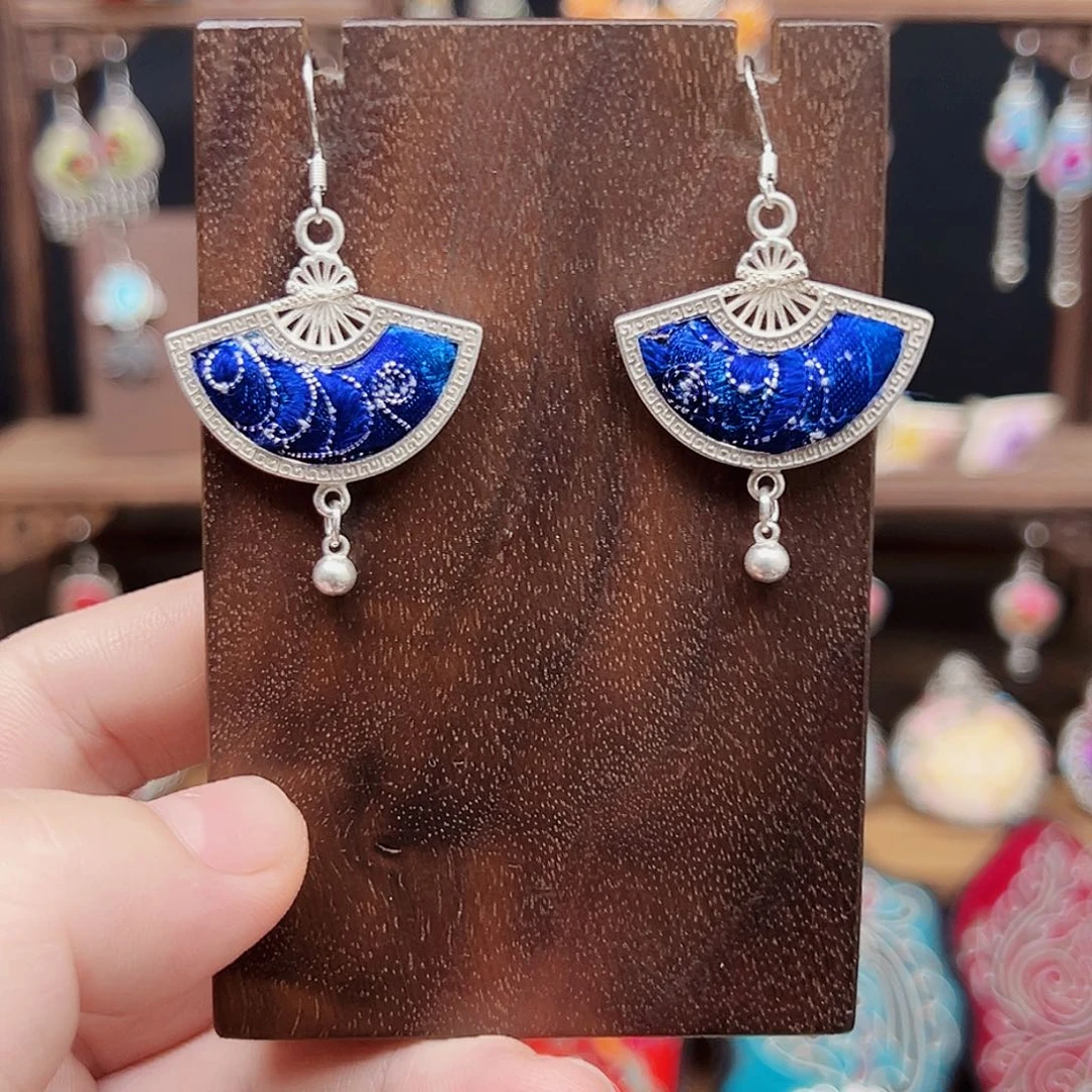 刺绣手工刺绣饰品