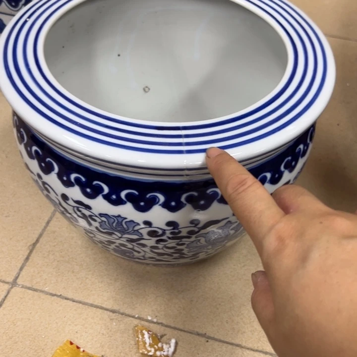 瓷片微瑕。。。。。。。。。。。。