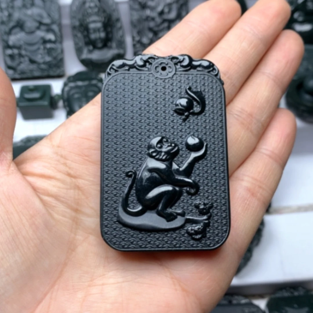 【闪购商品】和田玉颈饰未镶嵌双面雕刻