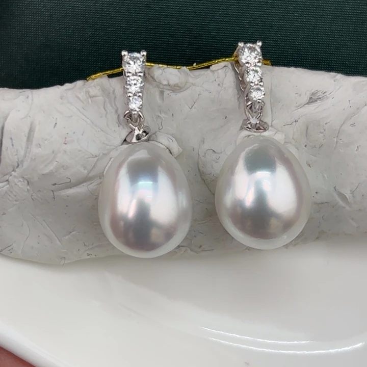 定制海水珍珠银S925镶嵌耳饰10.5-10.8mm澳白裸珠两颗