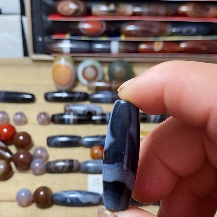 玛瑙/玉髓合金颈饰