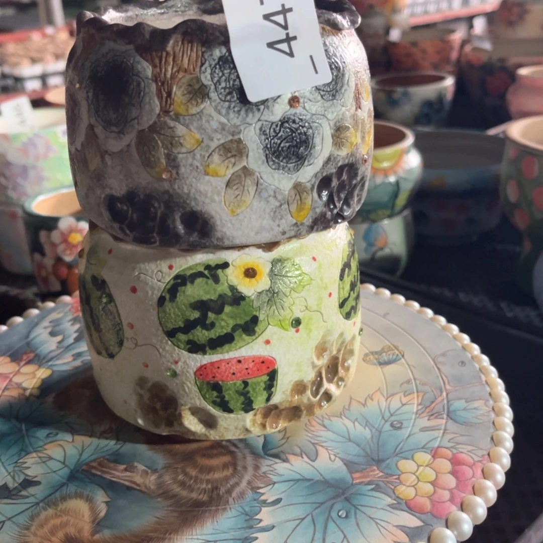红陶豆****做447花盆2个