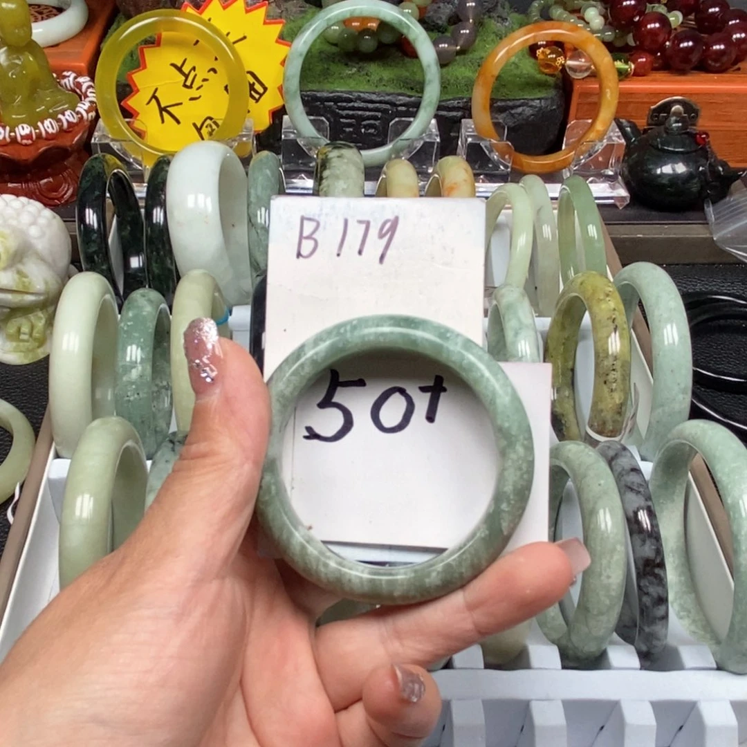 未镶嵌蛇纹石玉手镯