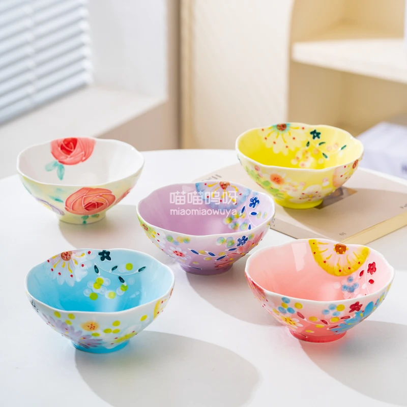 濑户烧手绘花卉浮雕陶瓷米饭碗5寸釉下彩吃饭碗高颜值荷叶碗小碗