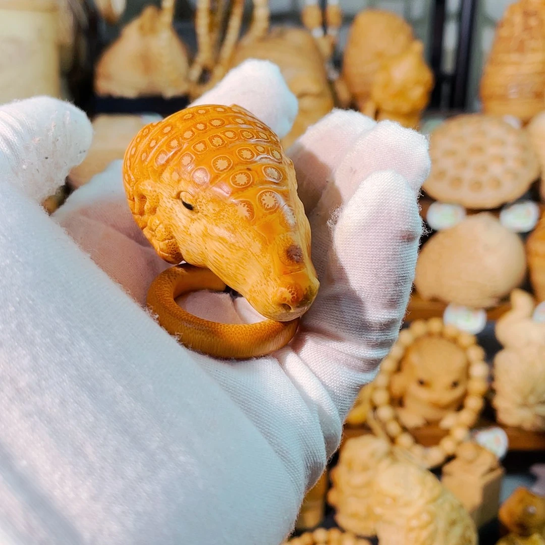 竹楷*竹根雕羊头把玩件