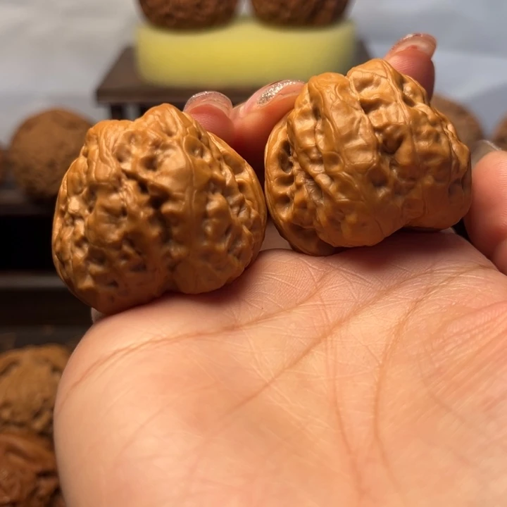 桃核吊坠蛤蟆头38