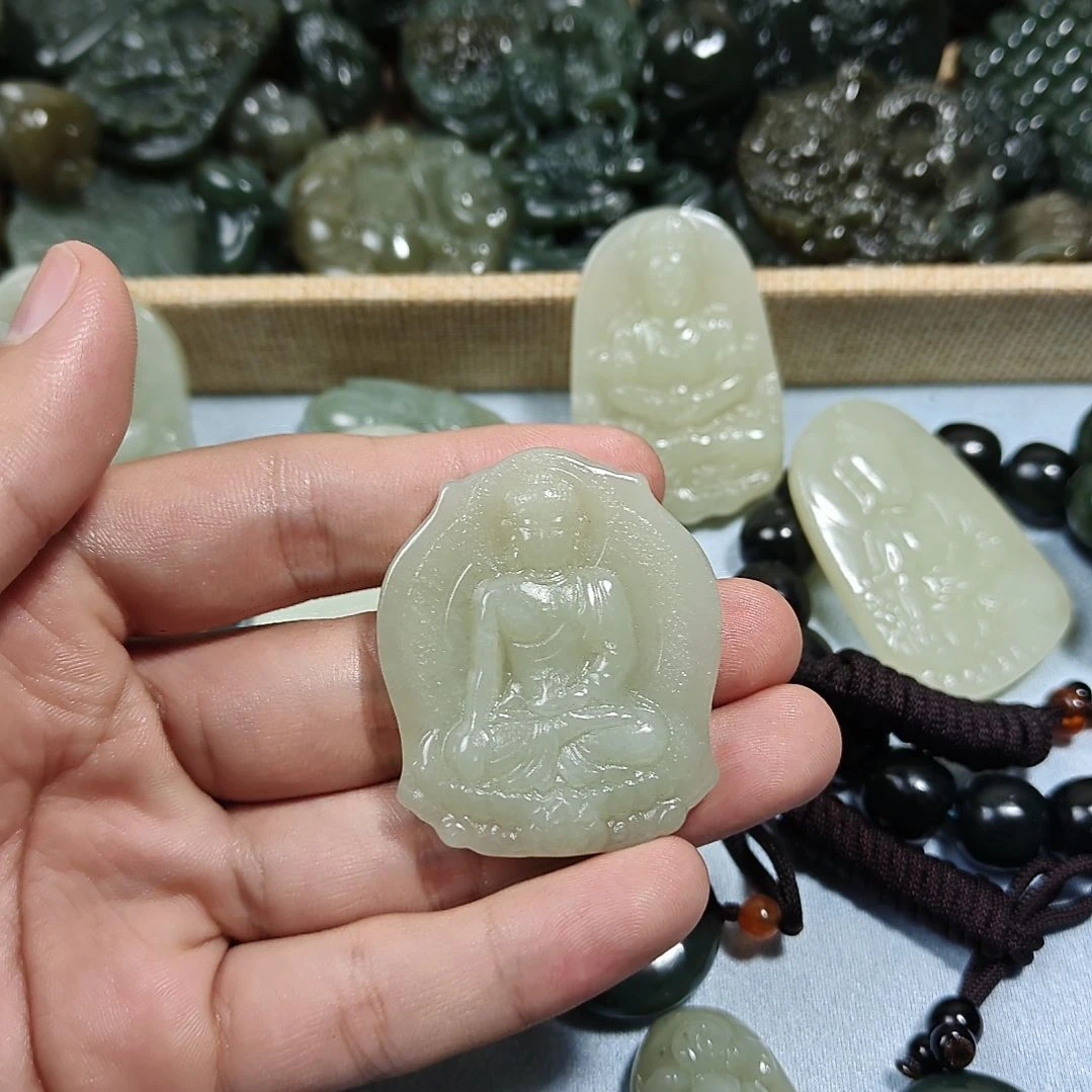 和田玉未镶嵌挂件