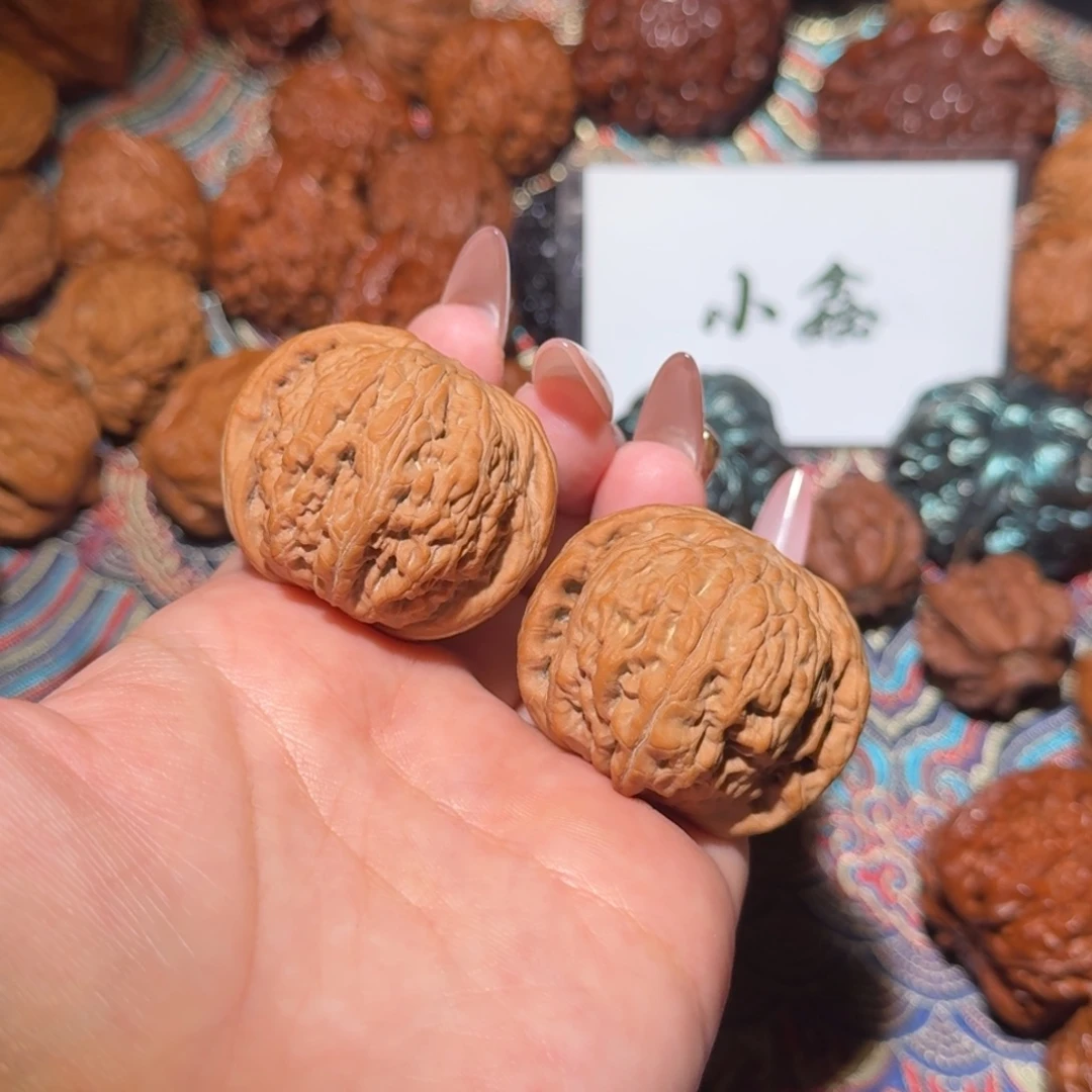 文玩核桃把件40玉尊文玩核桃S