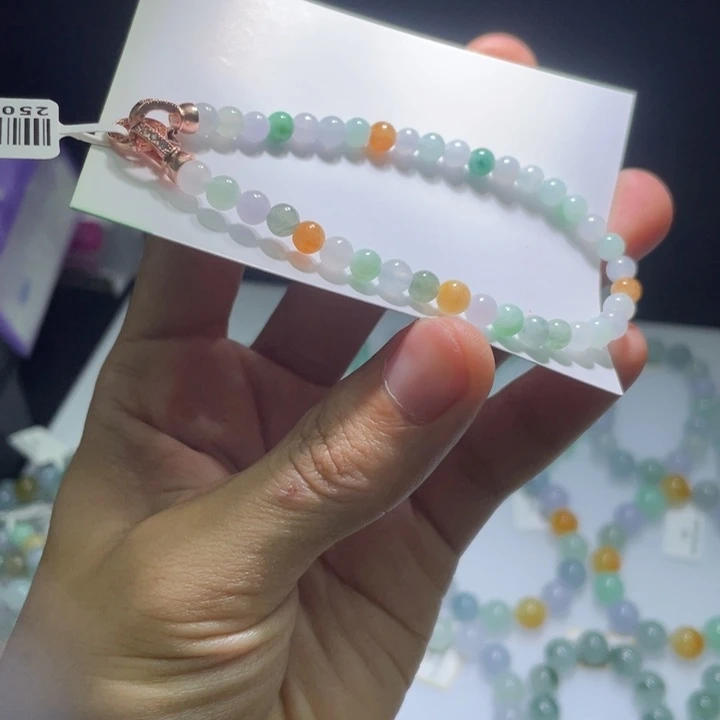 未镶嵌定制翡翠翡翠