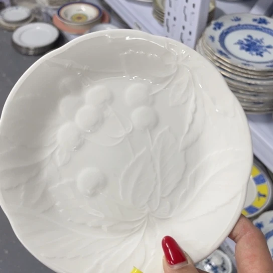 瓷片哪**？瓷器和家具是在其历史和