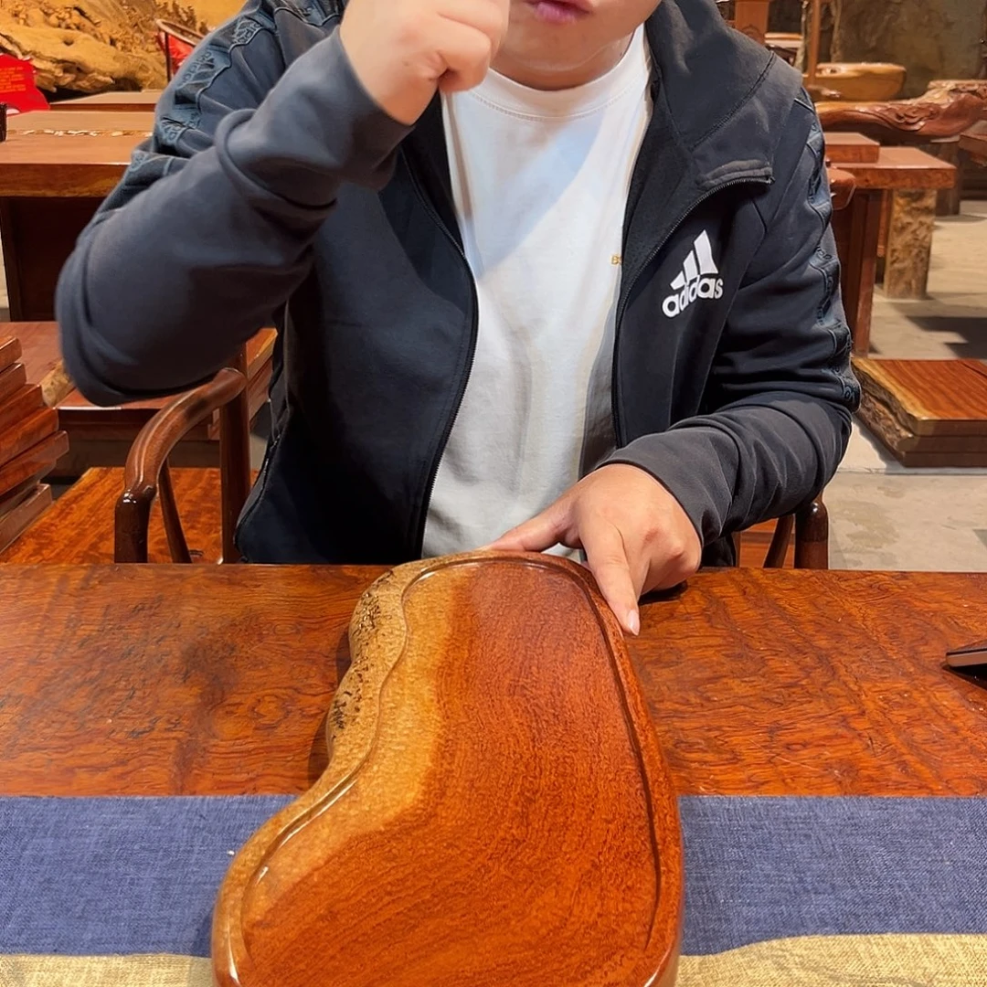 玉木（非红木类）巴花学名古夷苏木