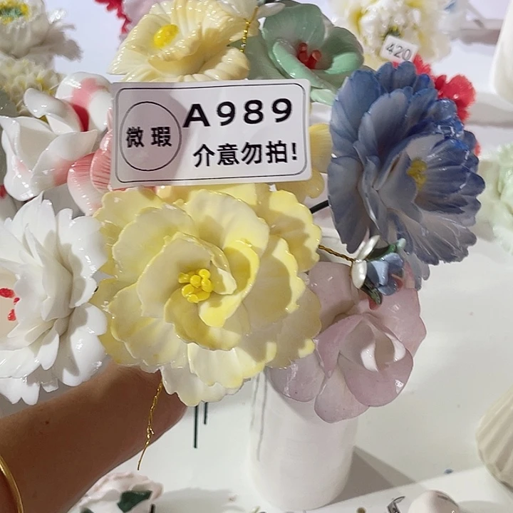 摆件德化工厂陶瓷手工捏花