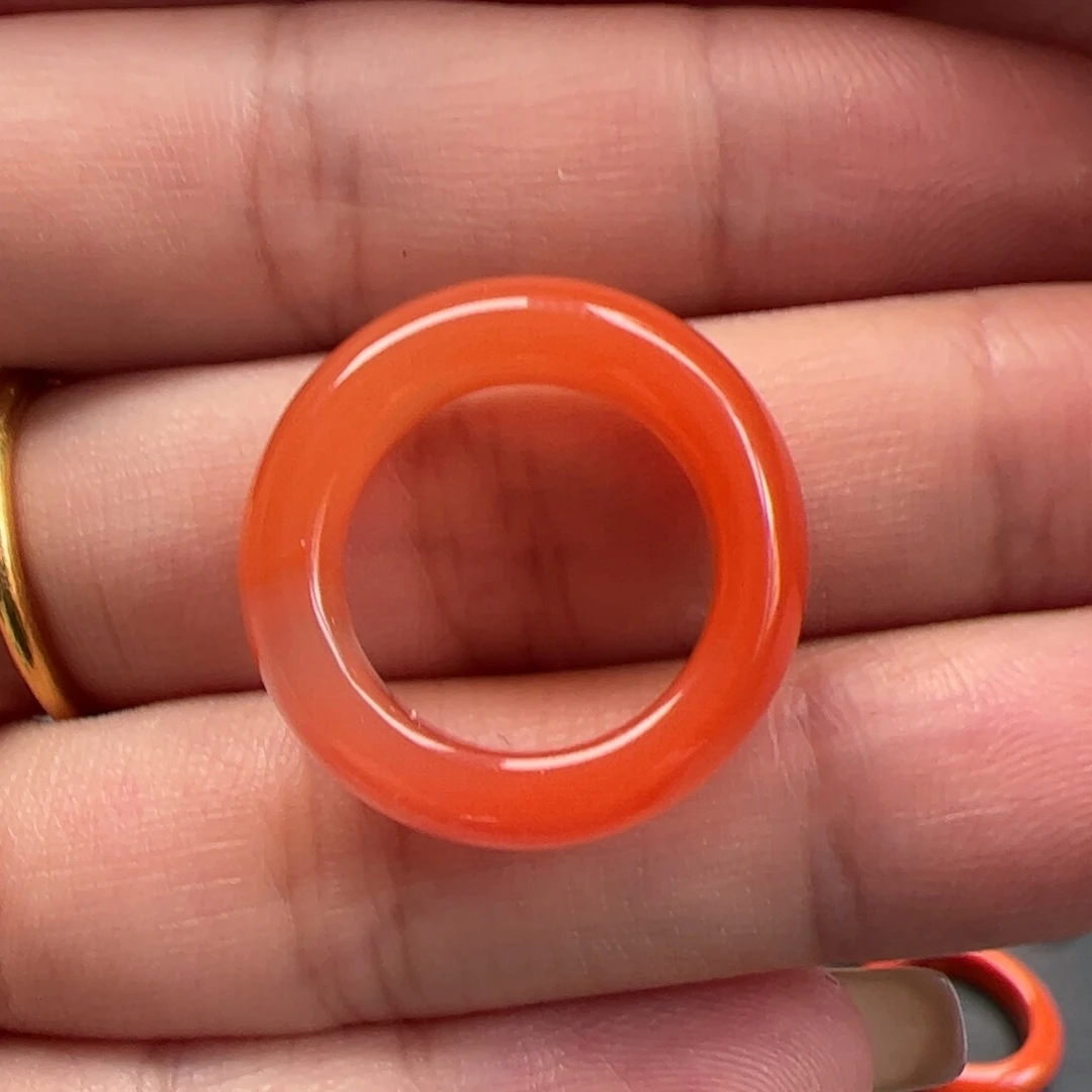 南红玛瑙未镶嵌跑环14mm