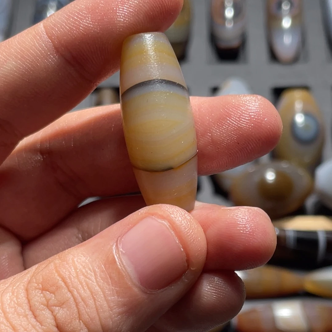 买***提玛瑙/玉髓未镶嵌颈饰