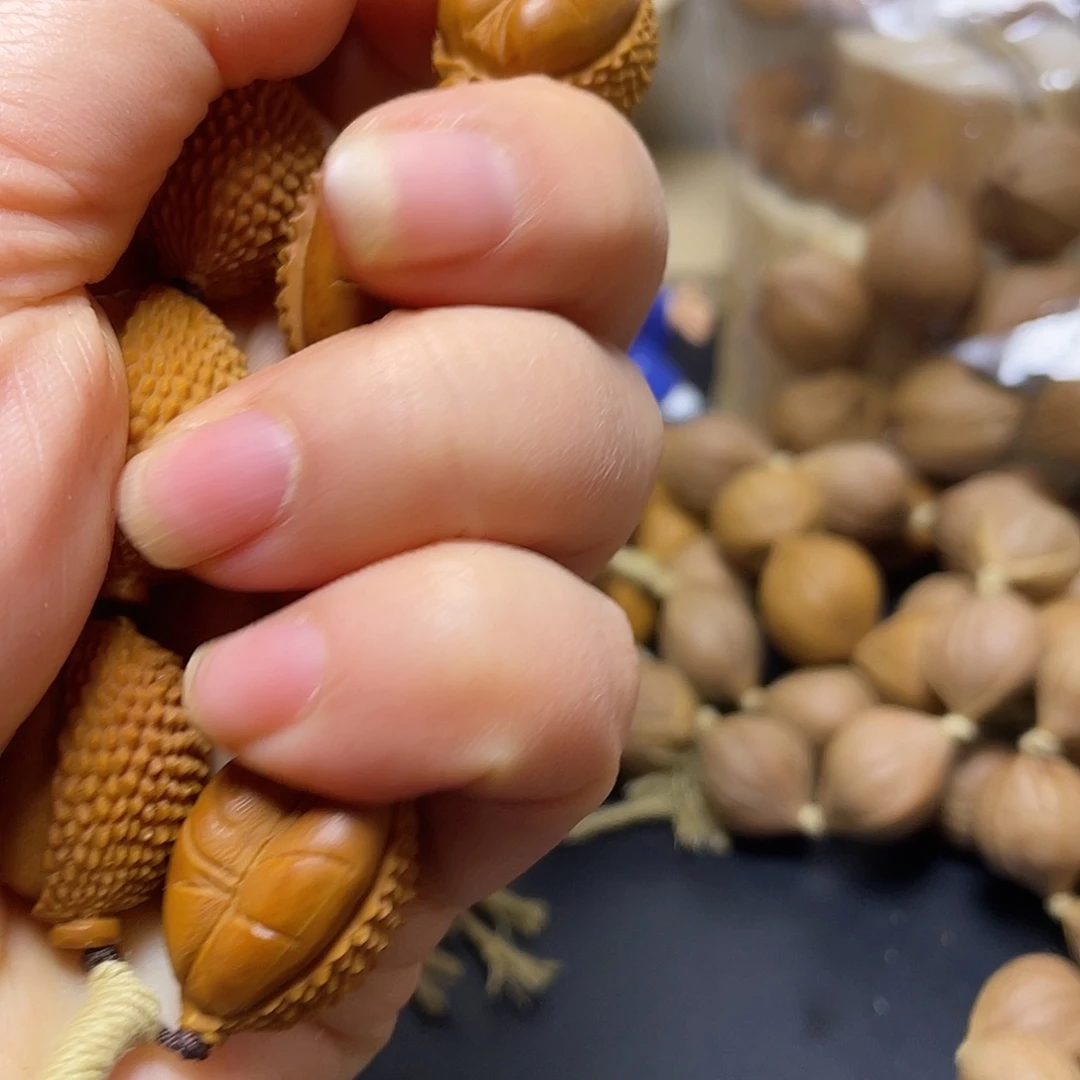 橄榄核手串wrtuuii