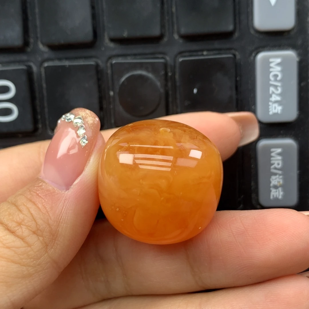 琥珀未镶嵌珠宝奇石24m