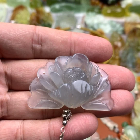 【闪购商品】蛇纹石玉颈饰未镶嵌?****?
