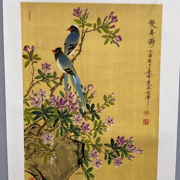手绘作品等多种形式进行