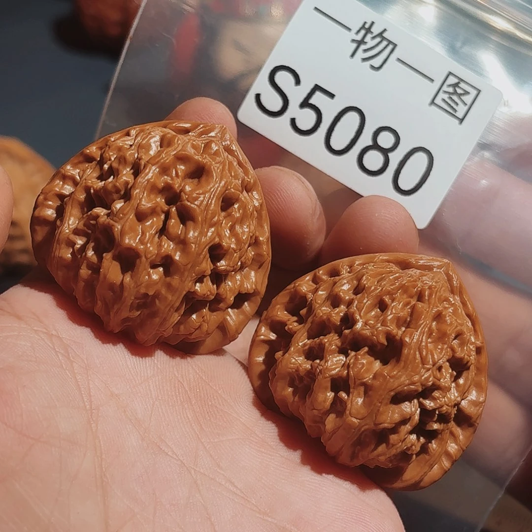 文玩核桃把件三角白