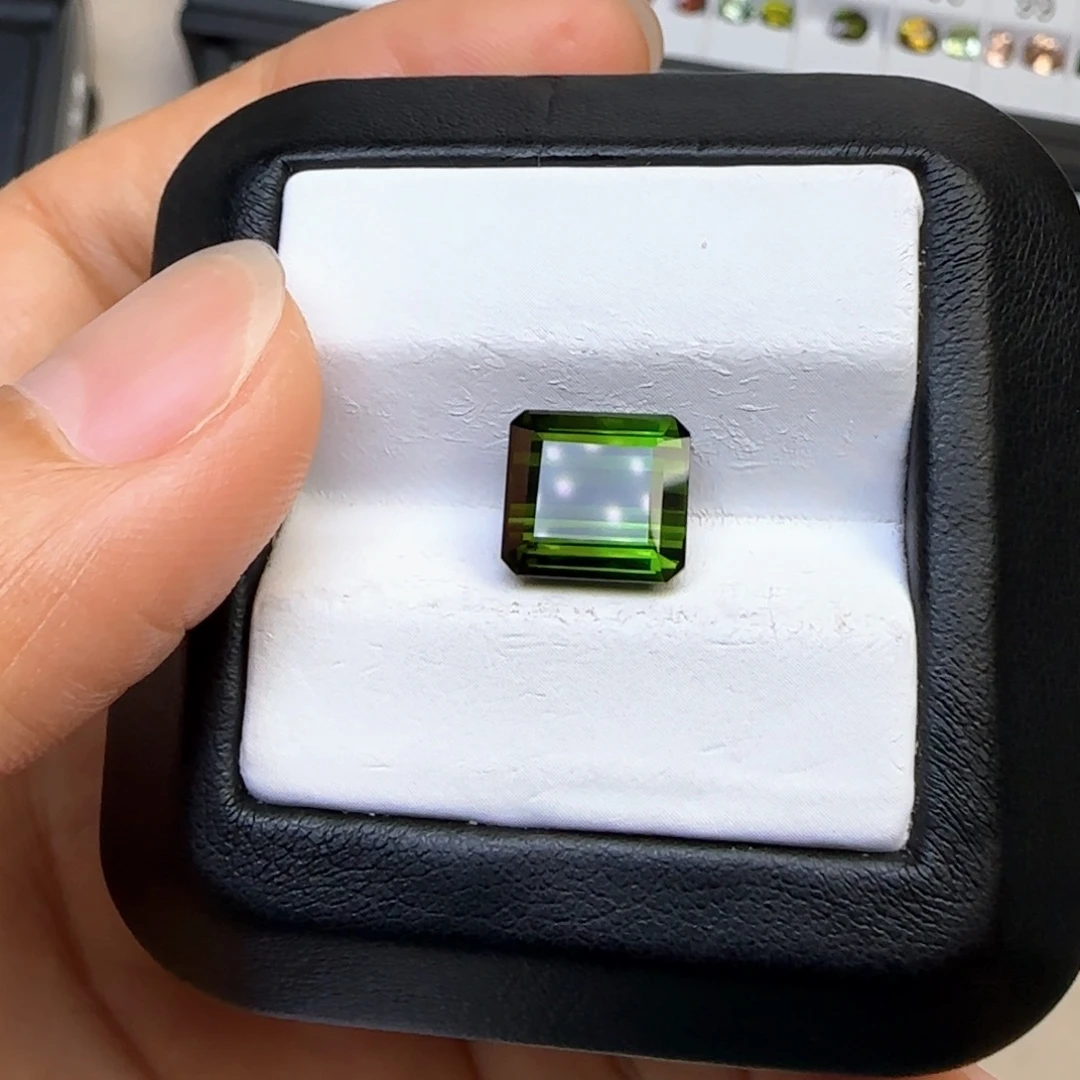 碧玺珠宝半成品未镶嵌天然 4.3克拉