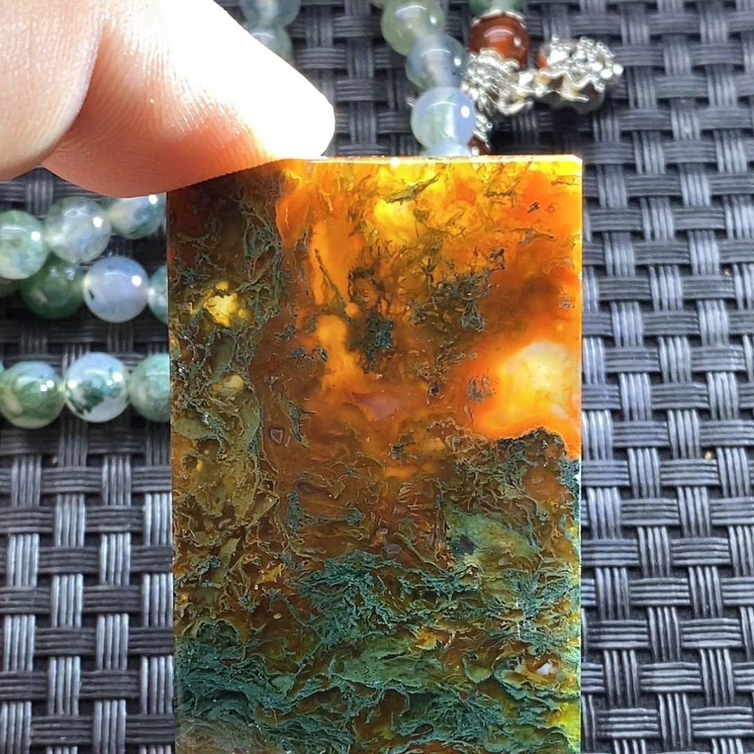 未镶嵌颈饰玛瑙/玉髓池*