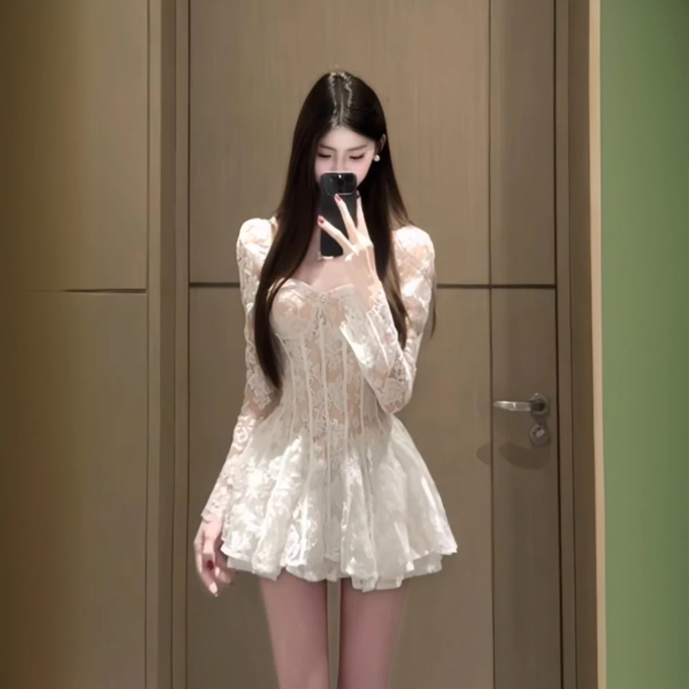 Y8565mm法式高级感收腰蕾丝连衣裙春夏芭蕾风春游出行衣服蓬蓬裙