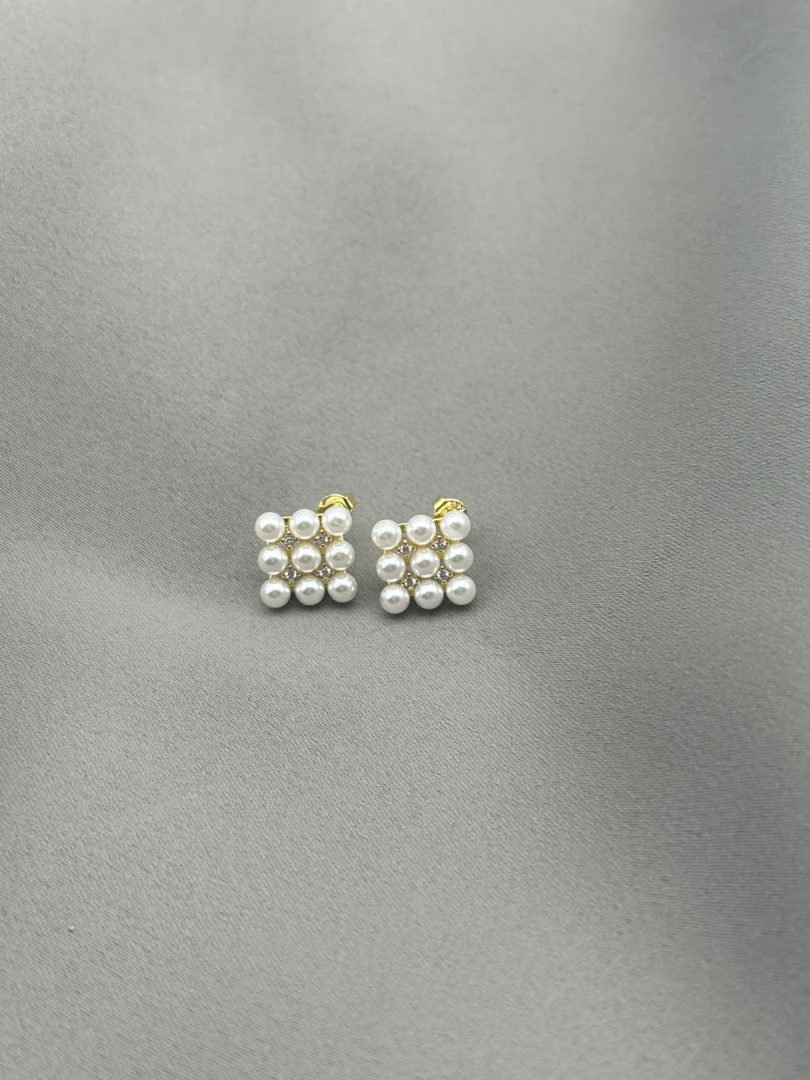 合金耳饰 A108店主自留  高级轻奢·属于你的美· 个性款