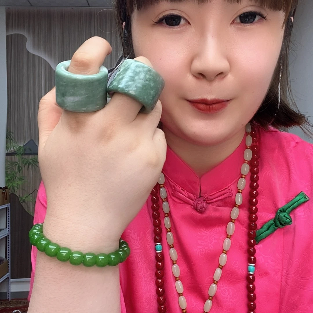 蛇纹石玉未镶嵌戒指