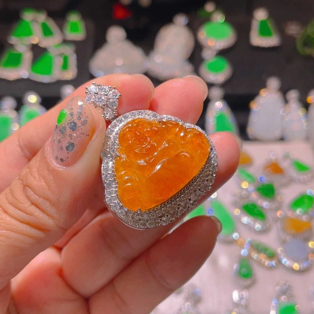 翡翠银S925镶嵌颈饰浅**开精品