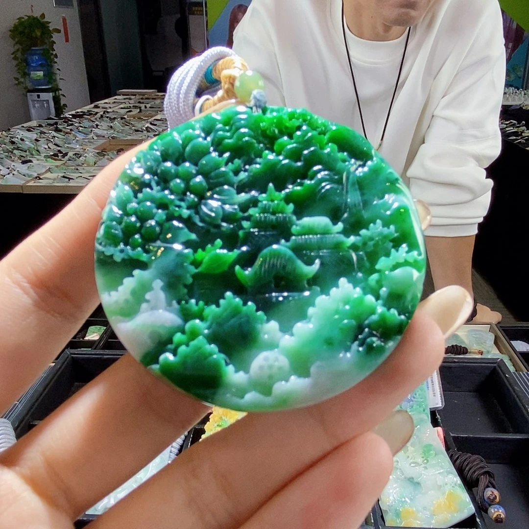 颈饰未镶嵌翡翠翡翠