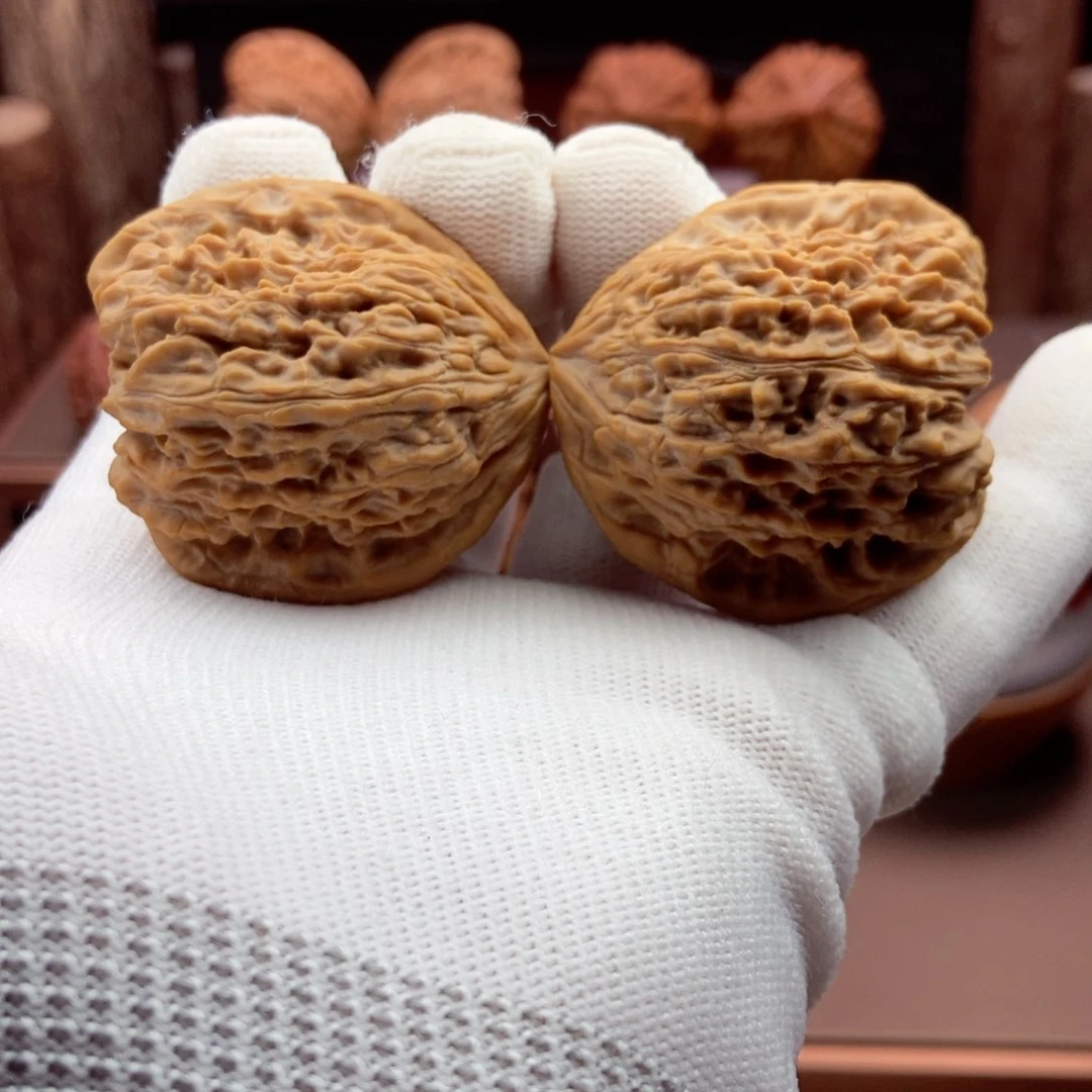 文玩核桃把件天使拉丝大凹40.37.5.40.39.3克