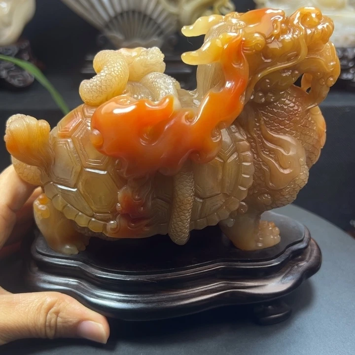 寿山石井*玄武摆件俏色