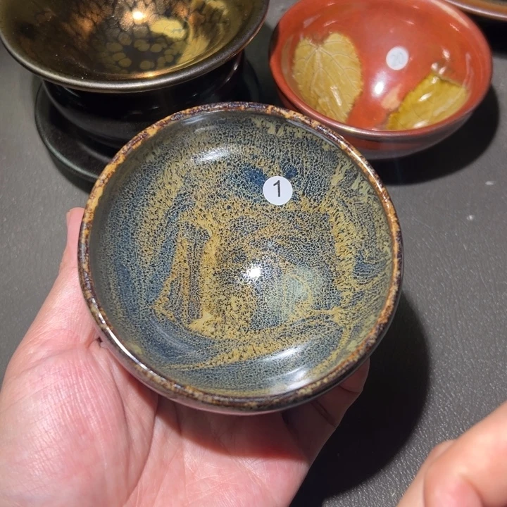 茶盏我想和她好好聊聊