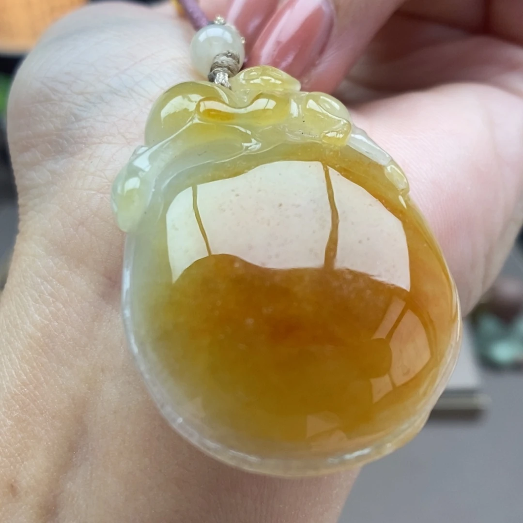 翡翠未镶嵌颈饰吊坠57