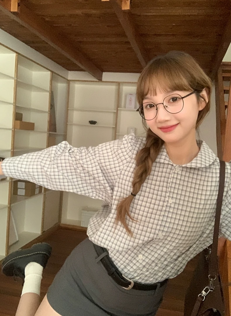 早春娃娃领格子衬衣