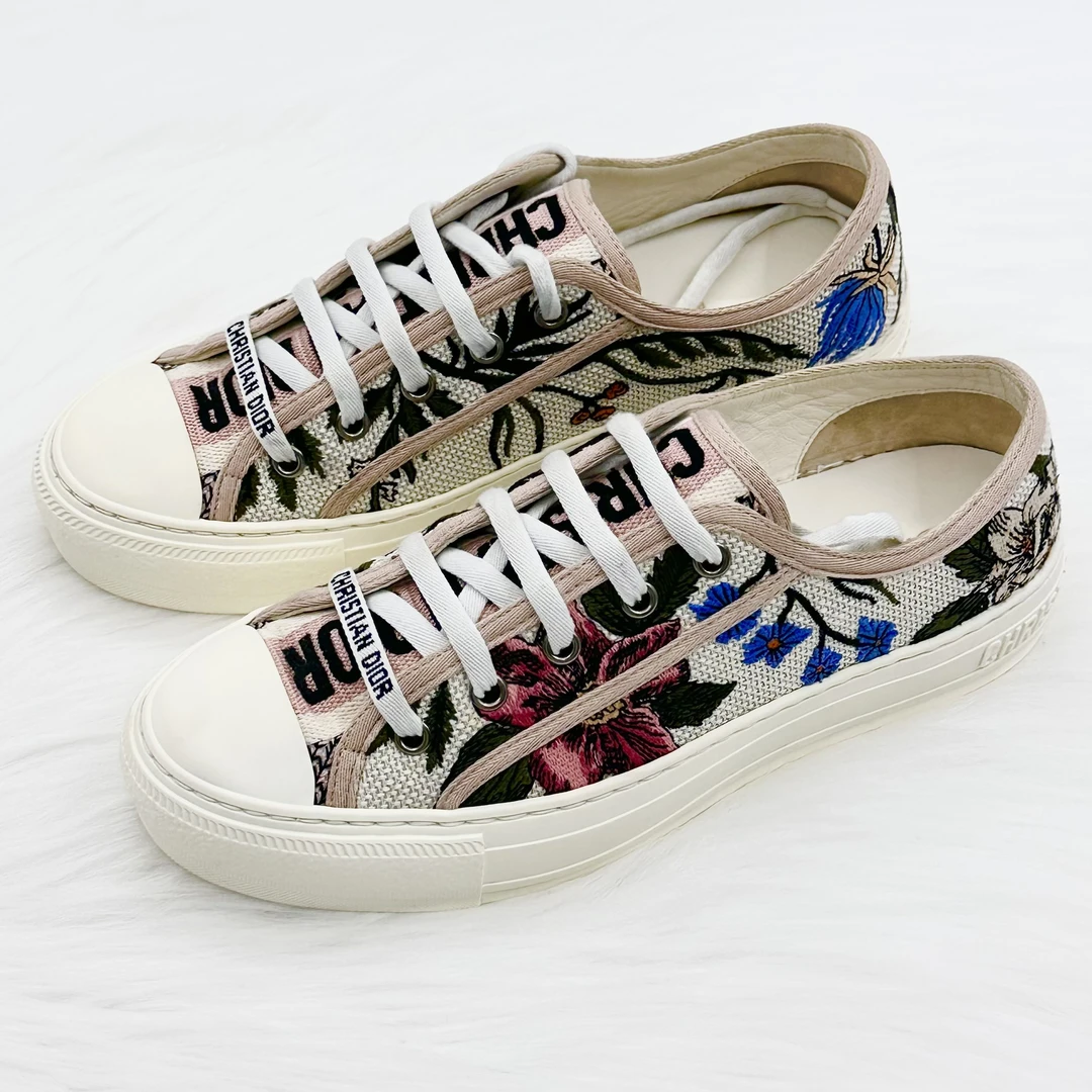 99新 DIOR/迪奥 Walk'n'Dior花卉刺绣帆布鞋 37码 公价1w k3088