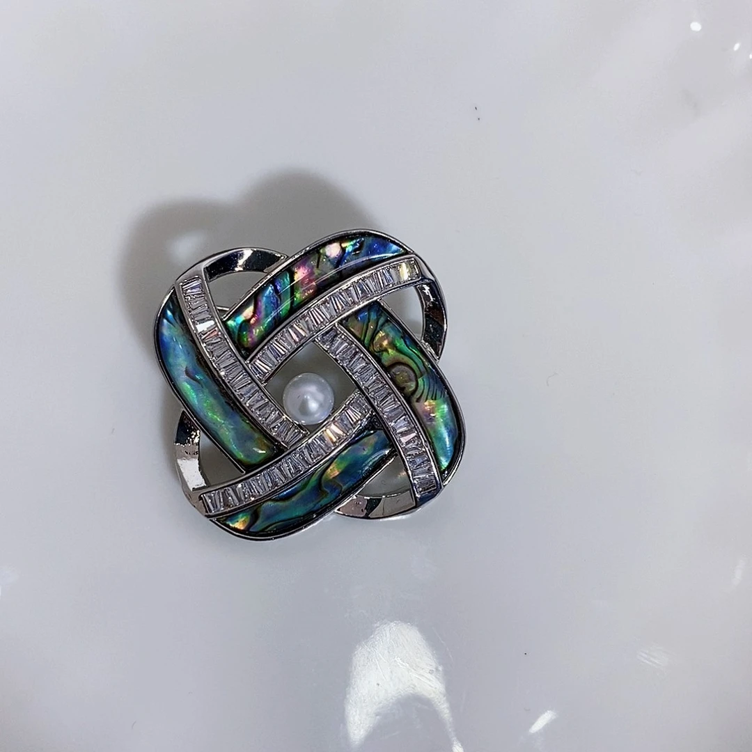 未镶嵌特价极光胸针淡水珍珠