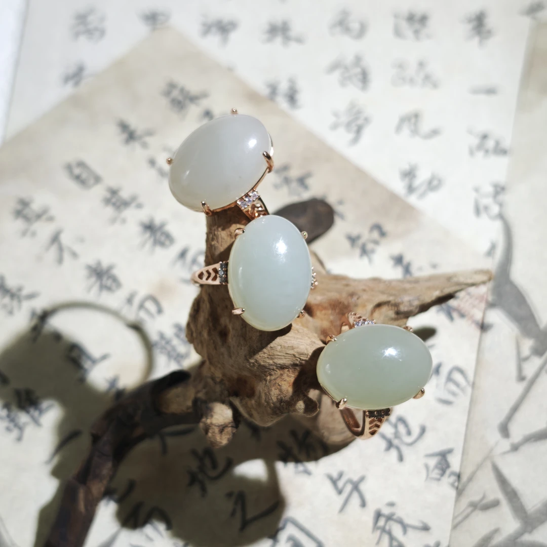 天然和田玉 新中式冰白鸽子蛋女款戒指 多样性发货拍一发一H335