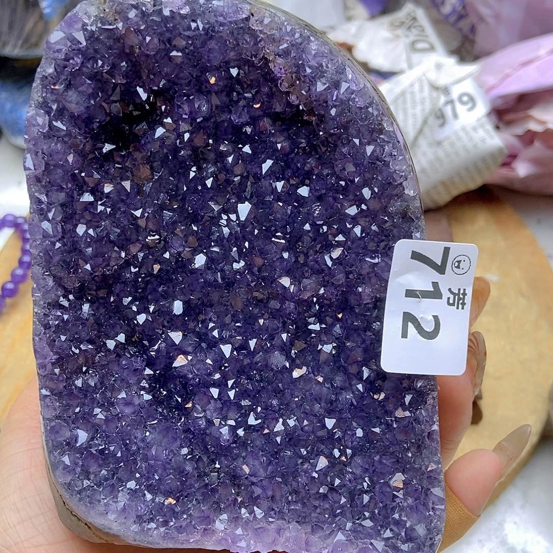紫晶大型摆件（非配饰）未镶嵌