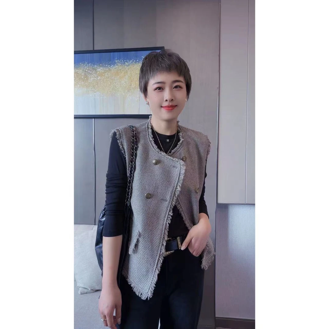 静姐【编织马甲】百搭大牌无袖马甲重工金属纽扣小香风马甲6127