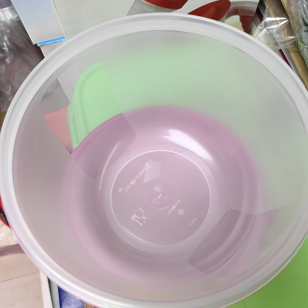 2升密封保鲜盒老款产品