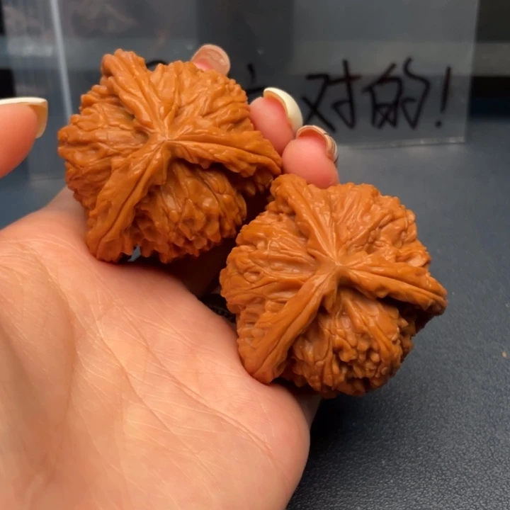 肤***浅吊坠文玩核桃白狮子