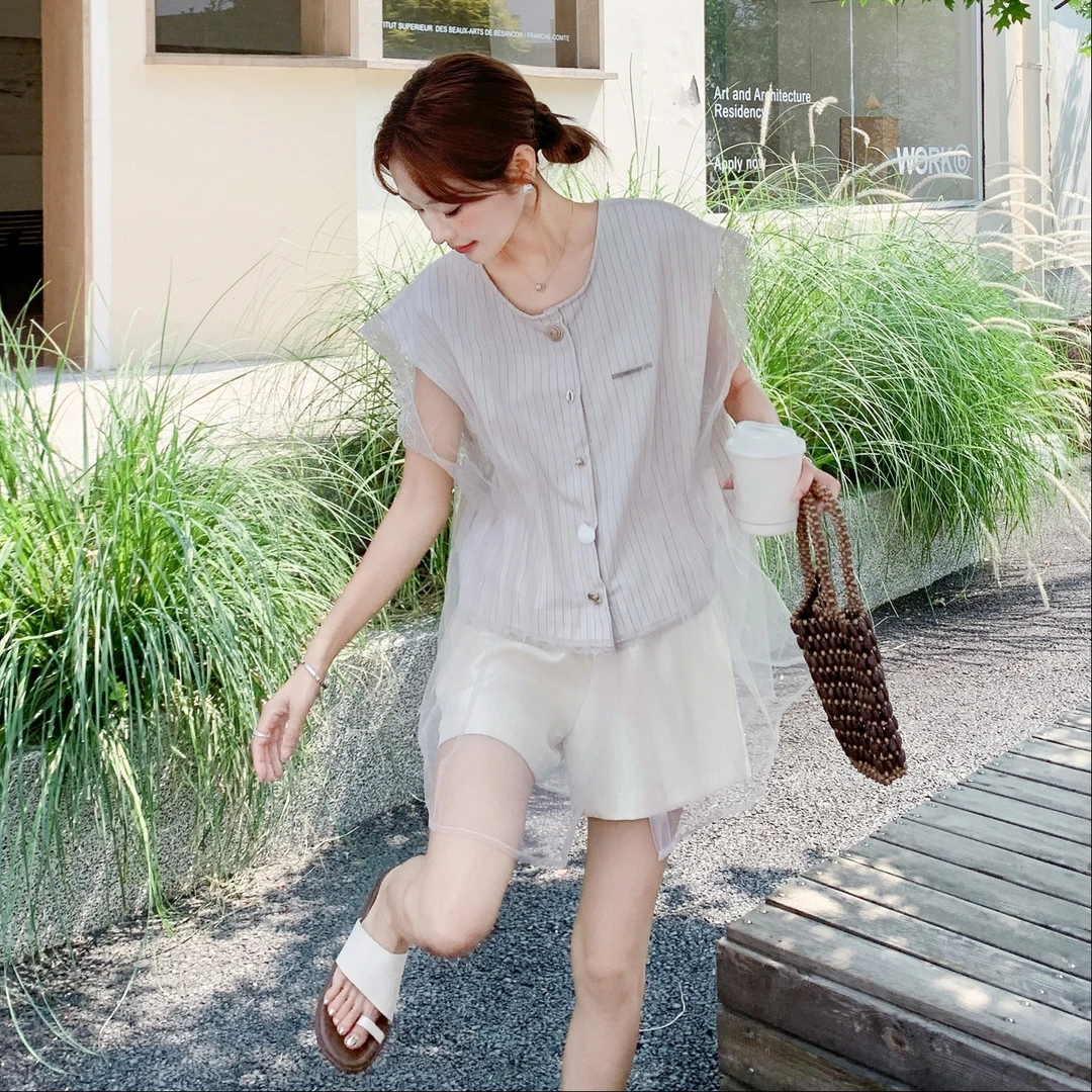 甜酷风竖条纹拼接网纱无袖衬衫短裤套装两件套女夏季韩系穿搭ootd
